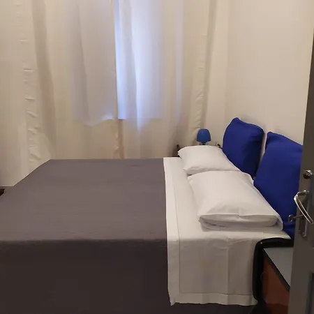 Vico Poerio 1 Holiday home