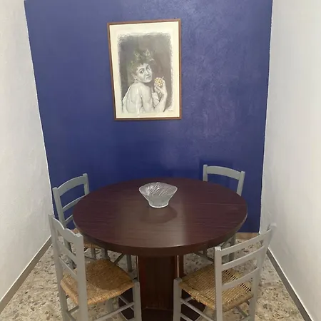 Vico Poerio 1 Tursi
